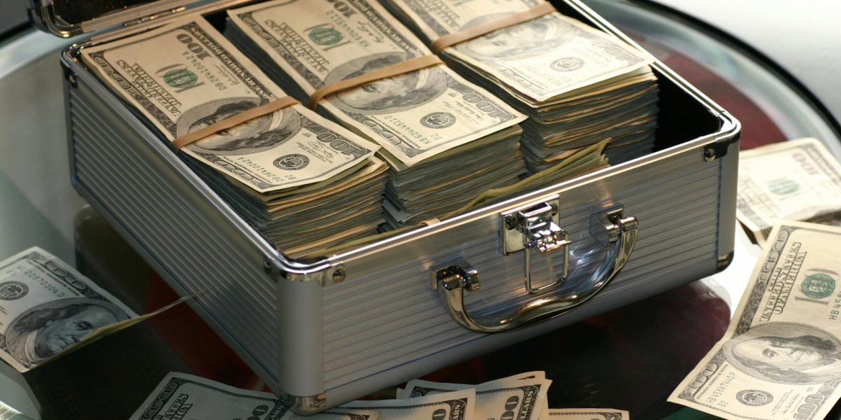 Top 5 Stock Market Tips Every Beginner Should Know